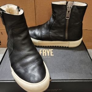 Frye Gia Lug Shearling Double Zip Boot